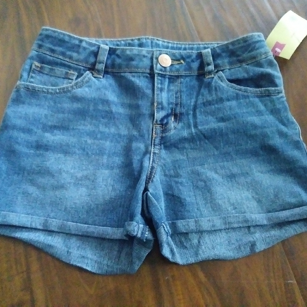 Girls LARGE 10/12 jean shorts nwt