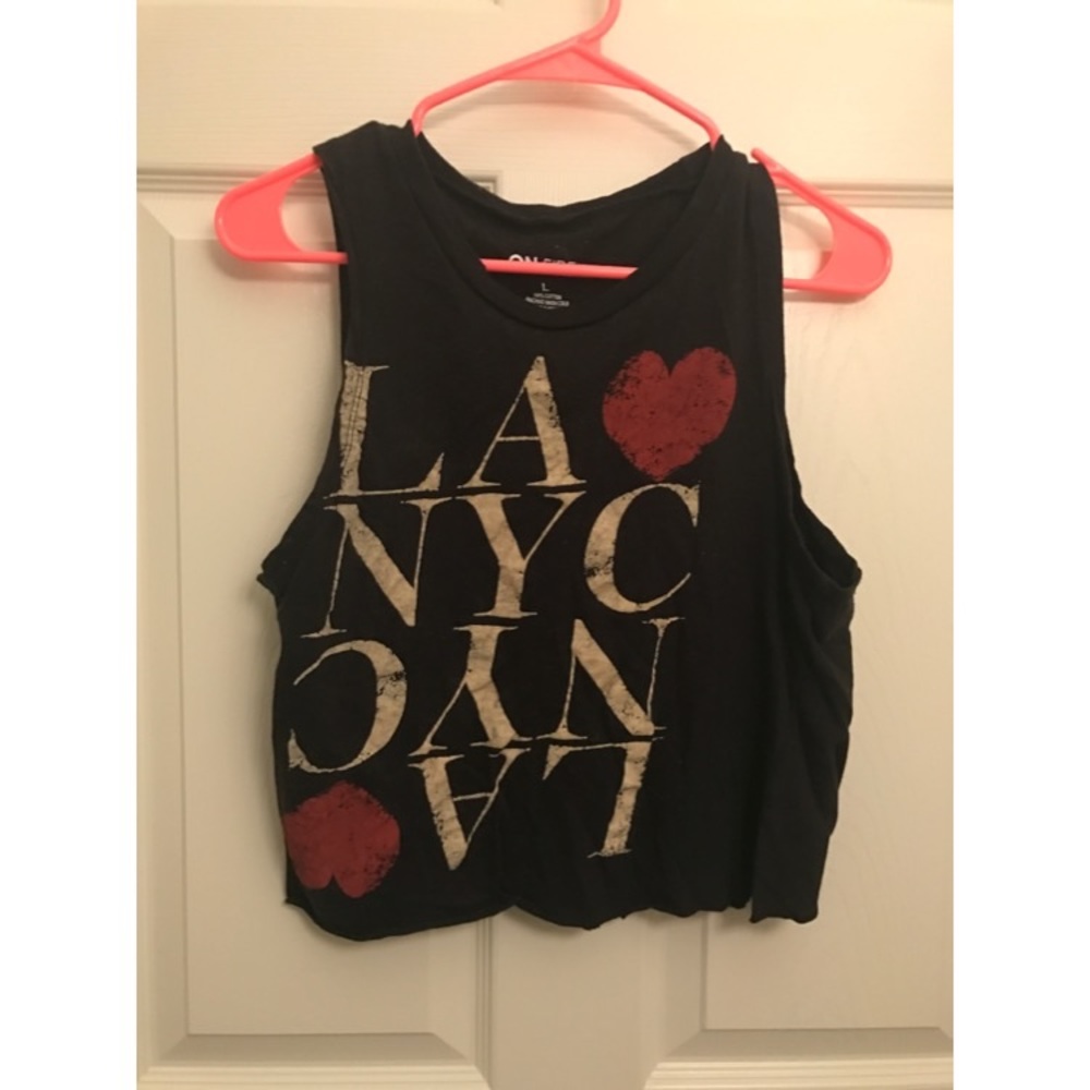 Crop muscle tee
