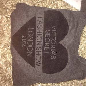 victoria's secret london fashion show crewneck