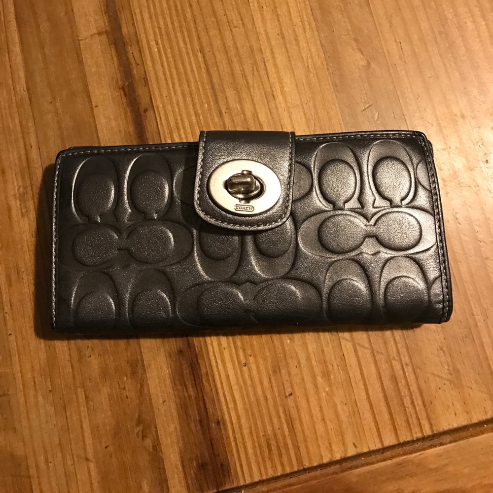 Wallet - Picture 2 of 3