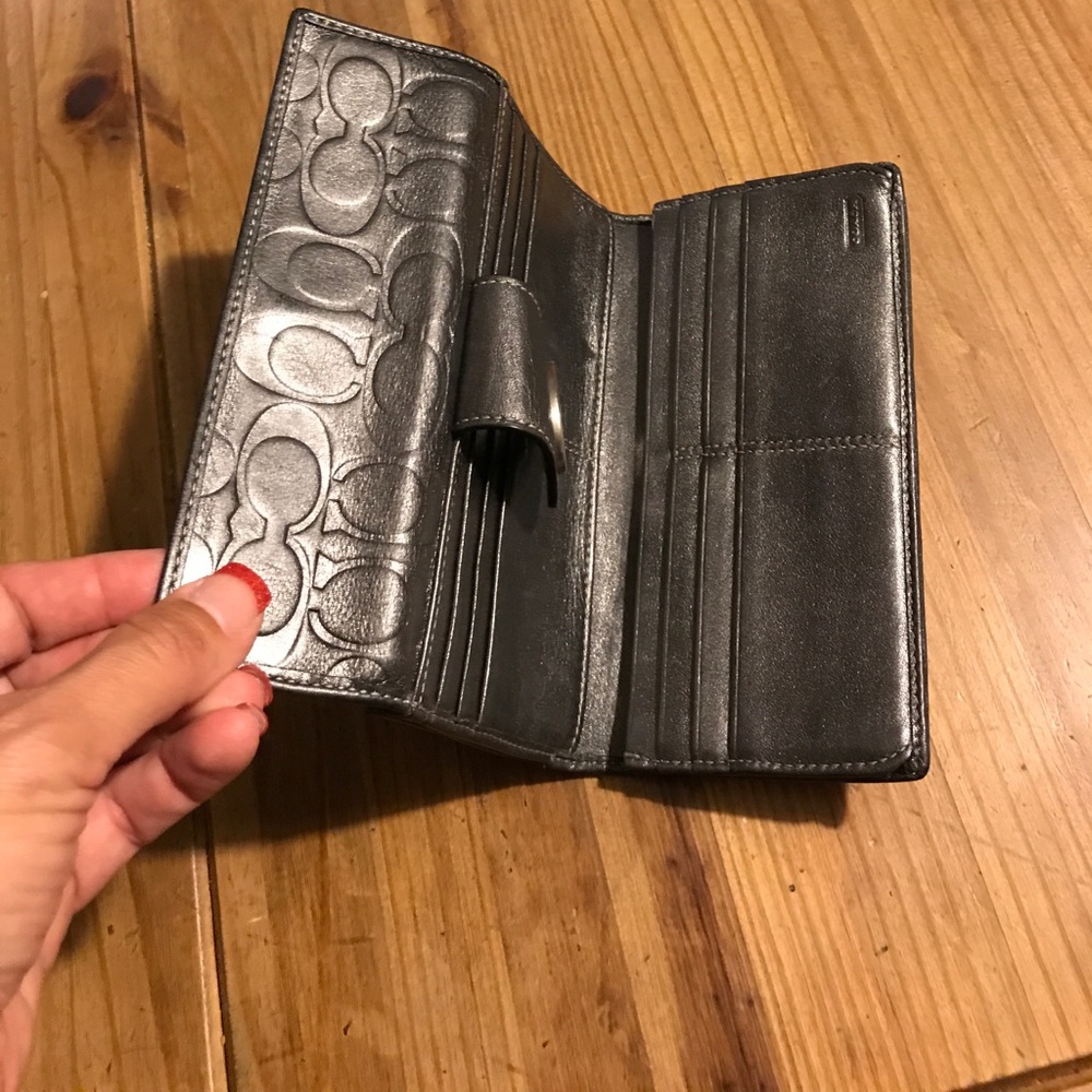 Wallet - Picture 3 of 3