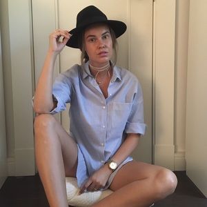 Classic stripe Zara Shirt!