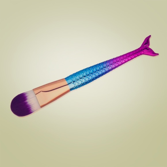 NEW 4pcs Mermaid Makeup Brush Set - Picture 5 of 5