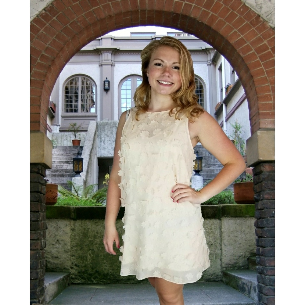 BCBG  Cream Sleeveless Dress