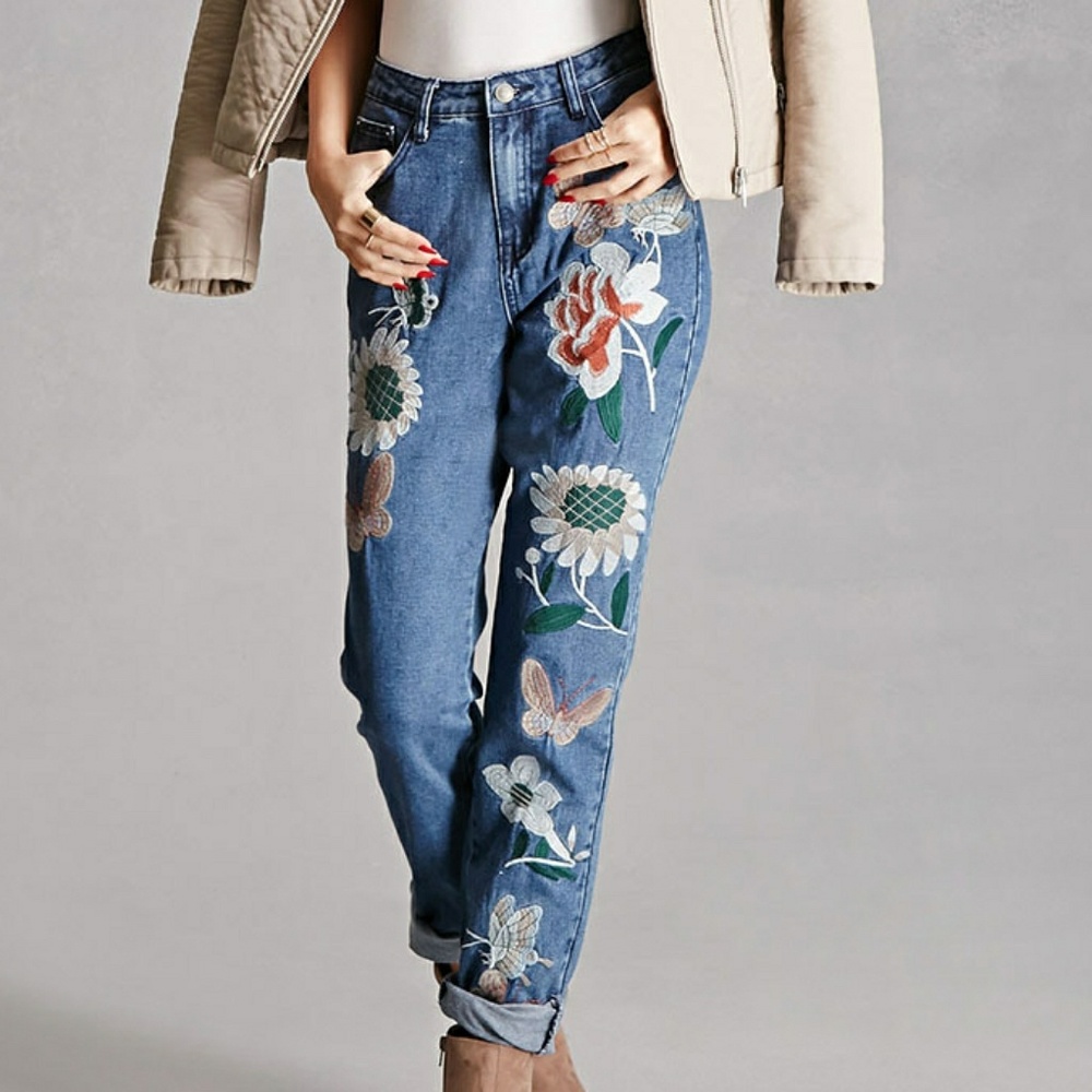 Pixie & Diamond Embroider Jeans/Forever 21