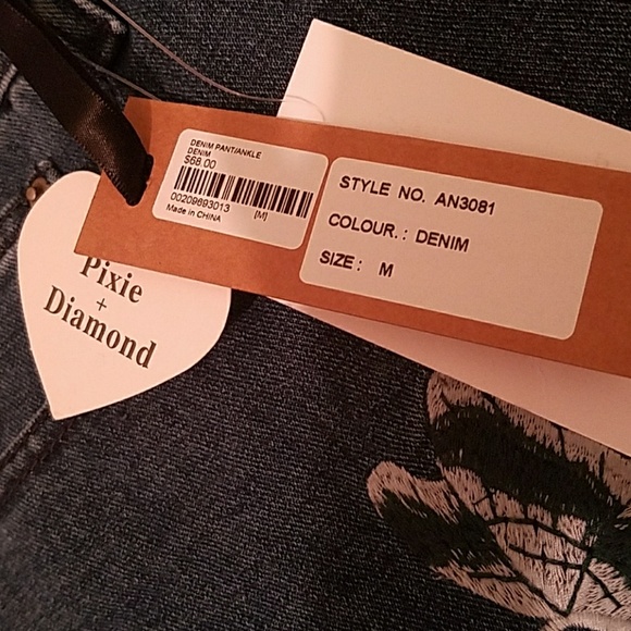 Pixie & Diamond Embroider Jeans/Forever 21 - Picture 2 of 3