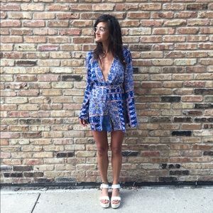 AKIRA romper w/ tag on it/never worn