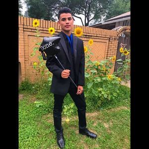 Meet your Posher, Rodrigo