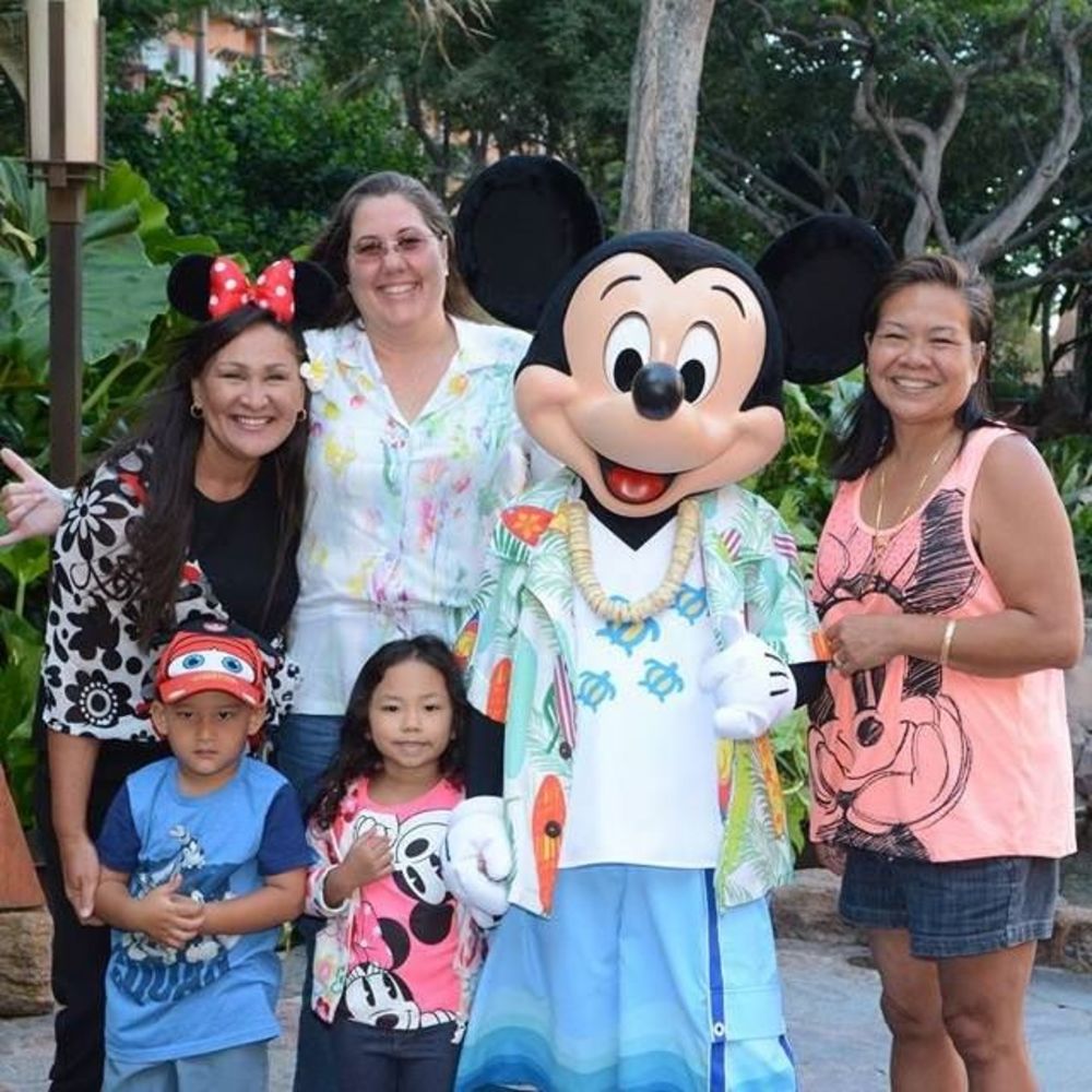 Meet your Posher, Angela