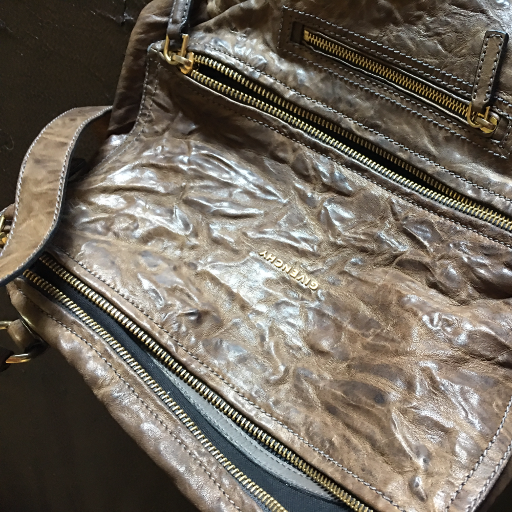 Givenchy Pepe Medium Pandora in Anthracite - Picture 8 of 8