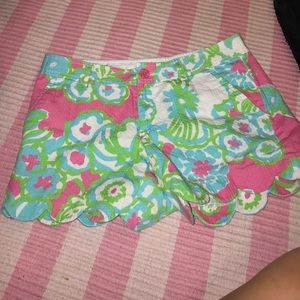 Lilly Pulitzer scalloped shorts