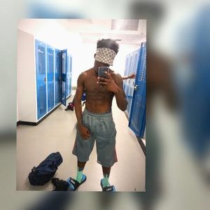 Meet your Posher, Jarrett