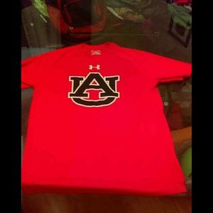 Under armor shirt