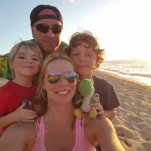 Meet your Posher, Leila