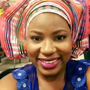 Meet your Posher, Roseline