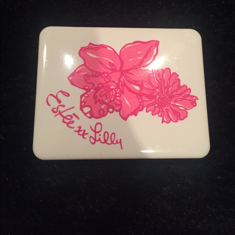 Estée Lauder x Lilly Pulitzer eyeshadow quad