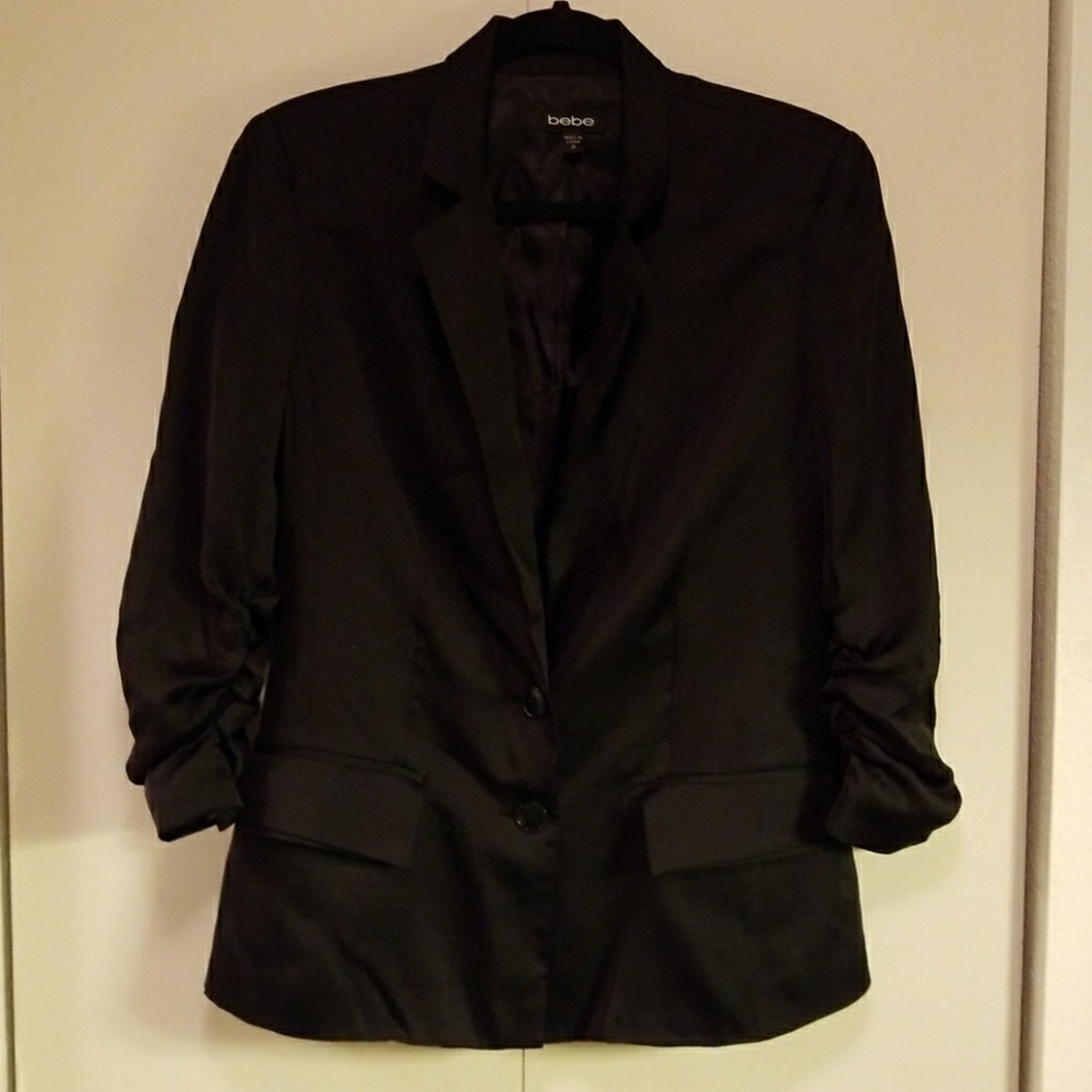 Black 3/4 Sleeve Satin Bebe Blazer