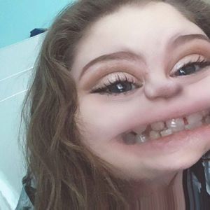 Meet your Posher, Destiny