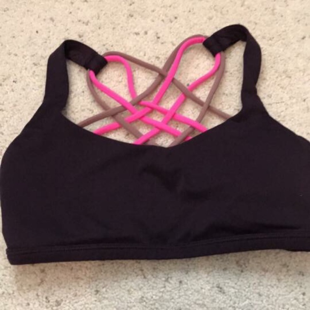 Lulu sports bra 2