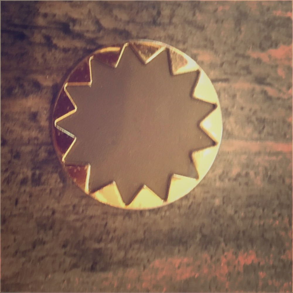 House of Harlow pendant (without chain)