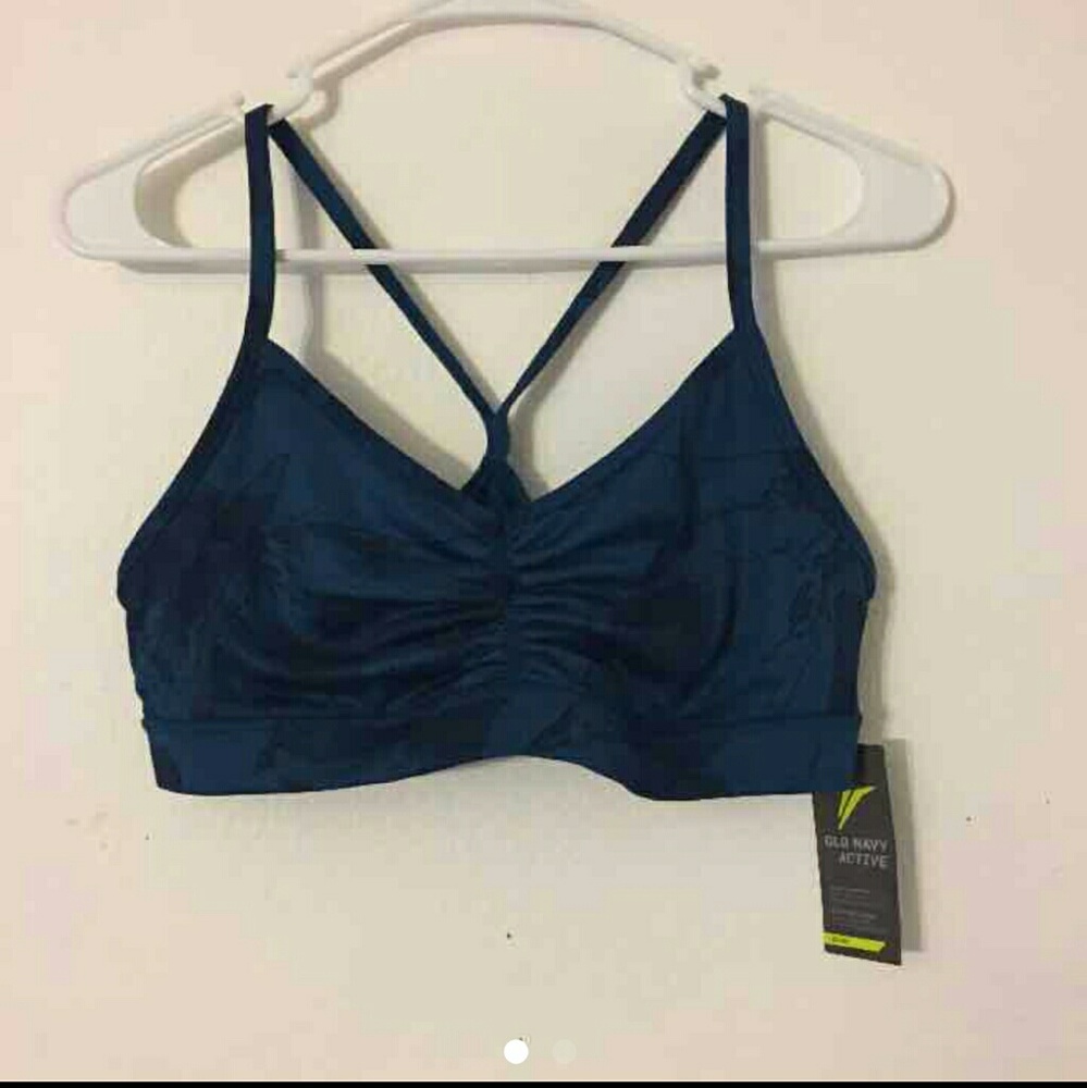 Old navy active light support sports bra