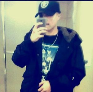 Meet your Posher, Jose