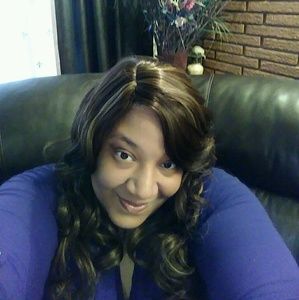 Meet your Posher, Teneshia