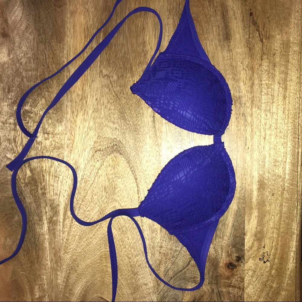 blue bikini
