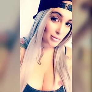 Meet your Posher, Cynthia