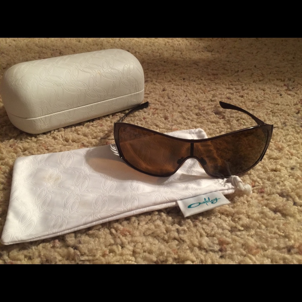 Oakley Liv Sunglasses