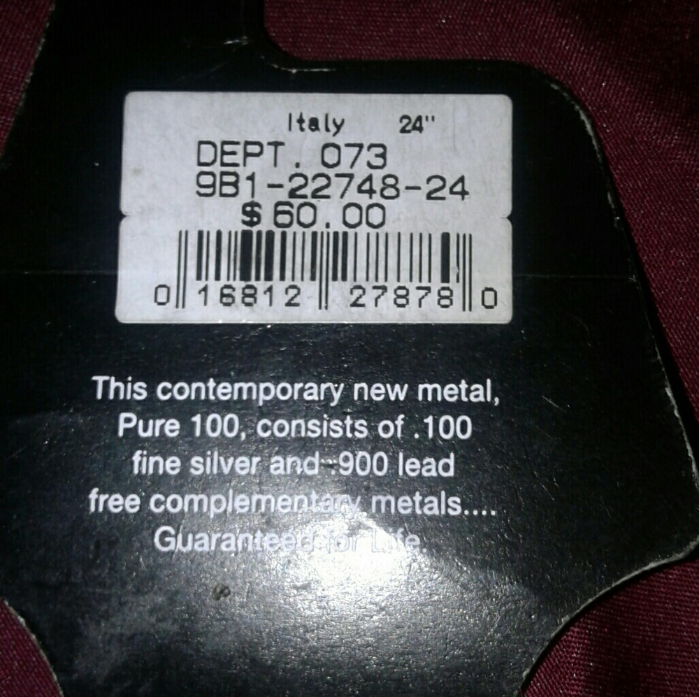 NWT  Silver necklace 💡🎁Gift idea💡🛍 - Picture 4 of 4