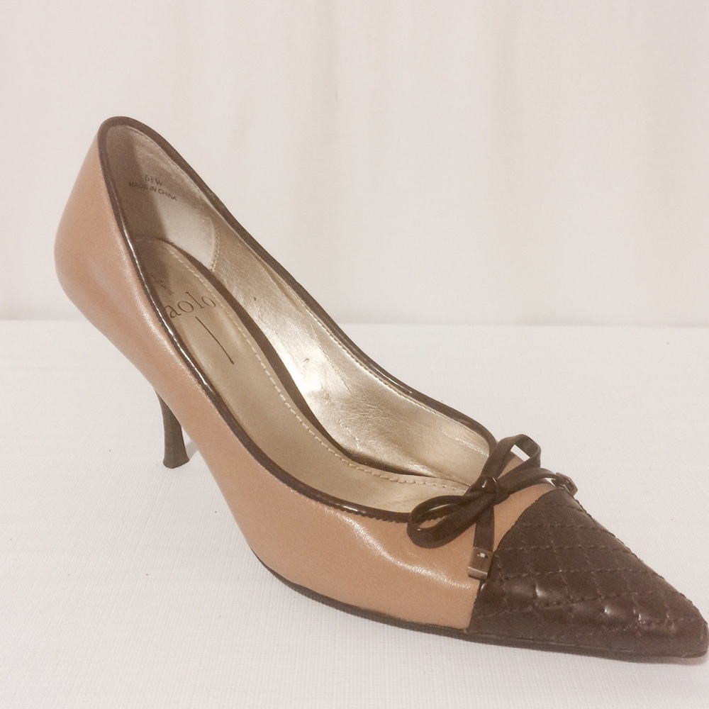 Paola Tan & Chocolate Brown Heels - Picture 2 of 8