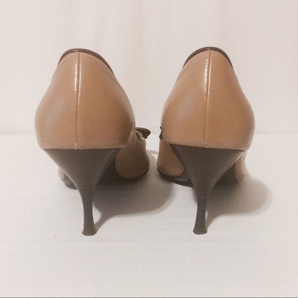 Paola Tan & Chocolate Brown Heels - Picture 7 of 8