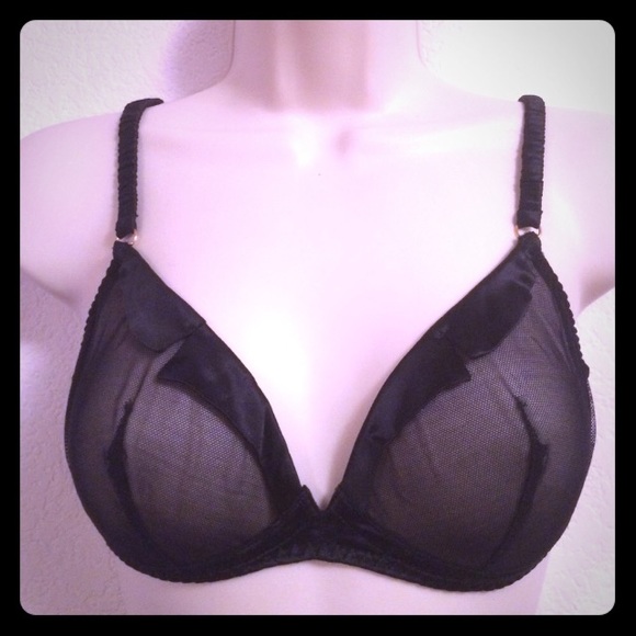 AGENT PROVOCATEUR BRA/PANTY LINGERIE SET - Picture 3 of 8