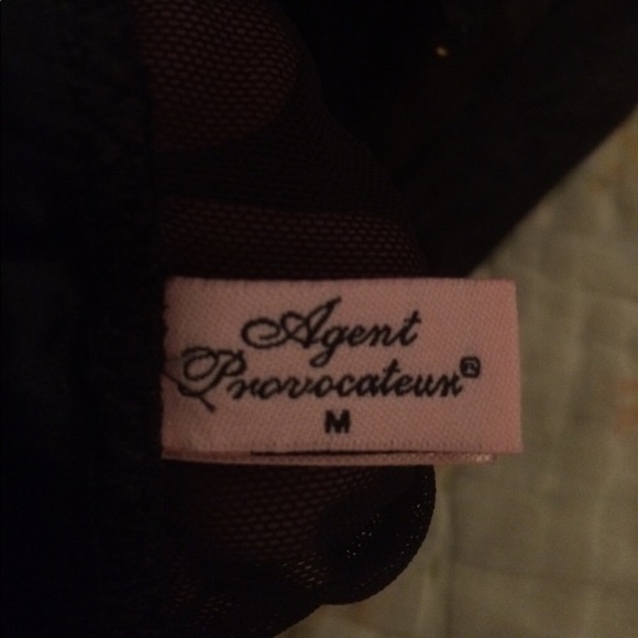 AGENT PROVOCATEUR BRA/PANTY LINGERIE SET - Picture 8 of 8