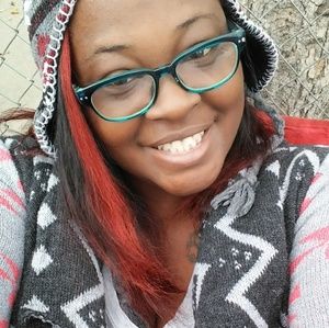 Meet your Posher, Jazmine