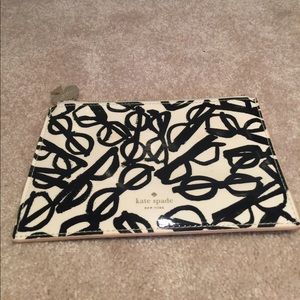 Kate spade pouch