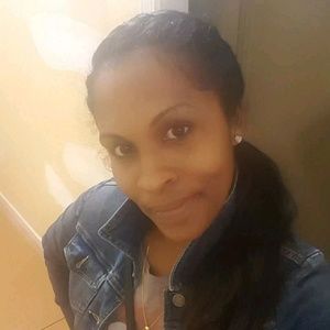 Meet your Posher, Celeste