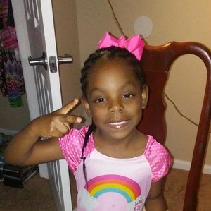 Meet your Posher, Veronica