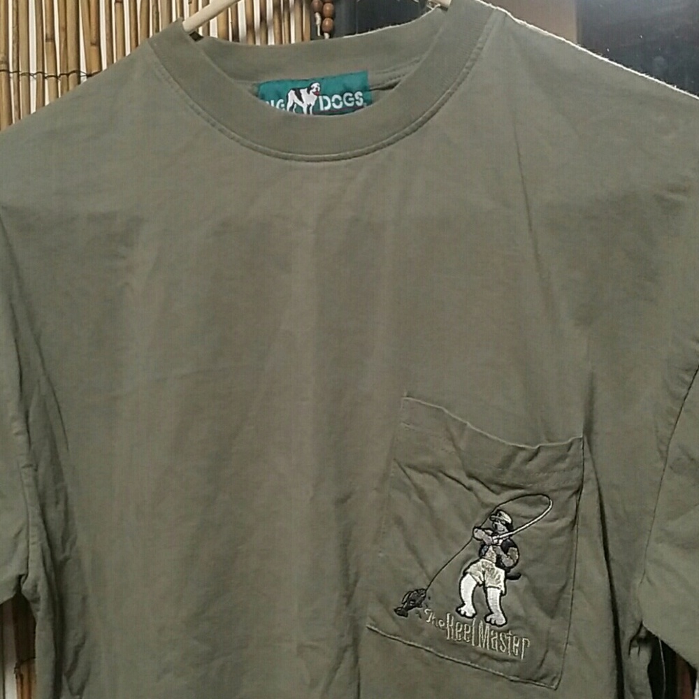 NWT Big Dogs the reel master tshirt size Small