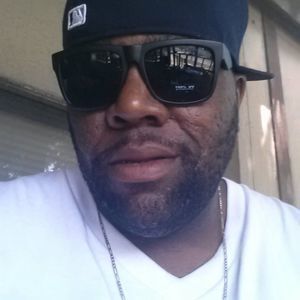 Meet your Posher, Travis