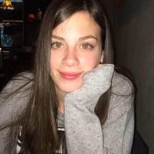 Meet your Posher, Shelly