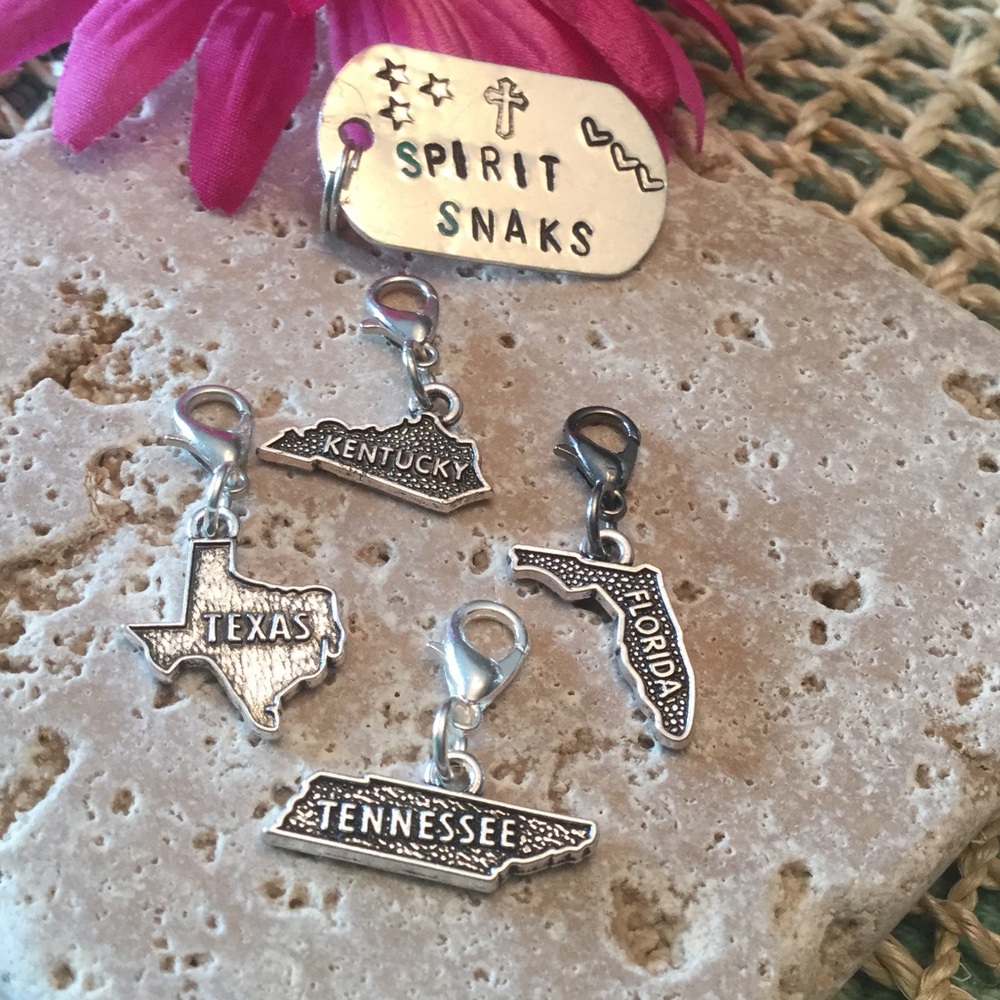 ✨State Charm✨For Bundle only✨