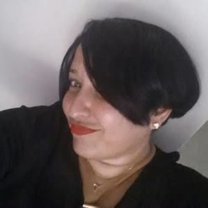 Meet your Posher, Mirna