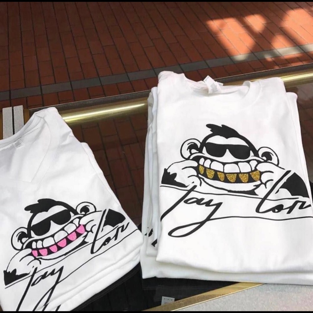 Tay'Lor T-shirts small-3xxxL