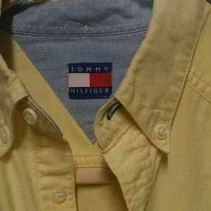 Tommy hilfiger button down long sleeve shirt