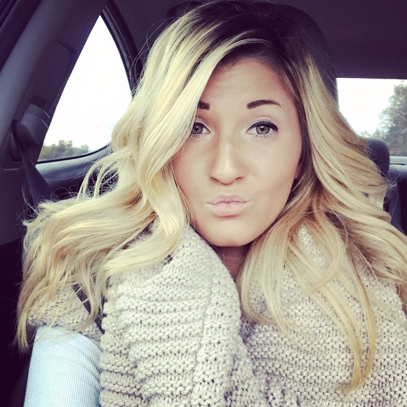 Meet your Posher, Randa - Picture 1 of 1