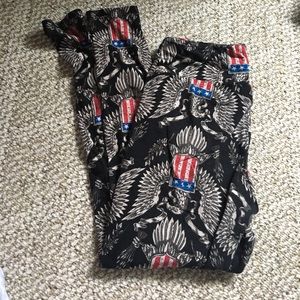 Lularoe Americana leggings
