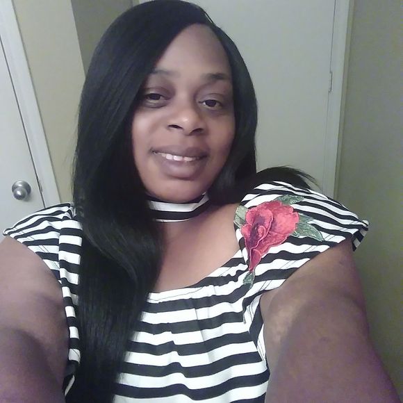 Meet your Posher, Addie - Picture 1 of 1