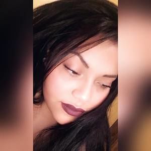 Meet your Posher, Esther